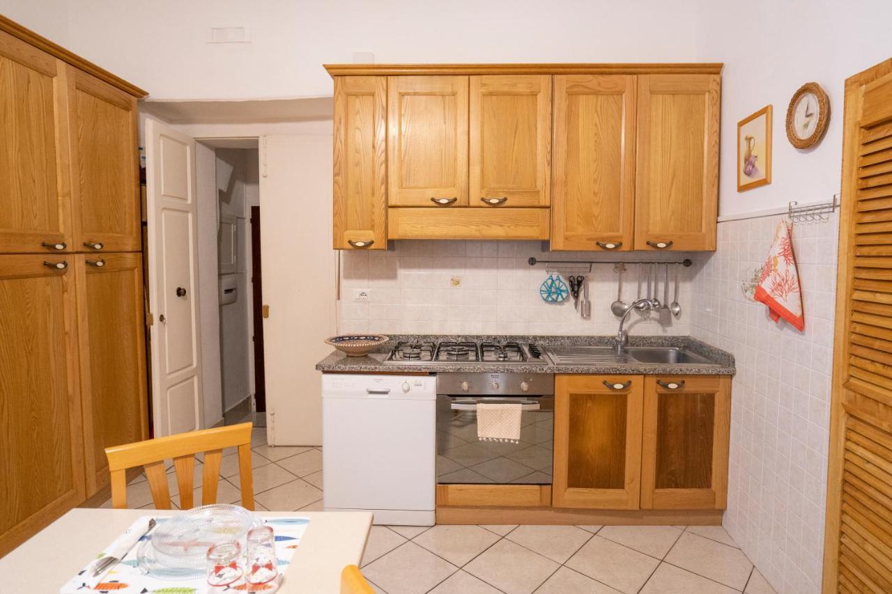 La Casina Nel Centro Tropea Exterior foto