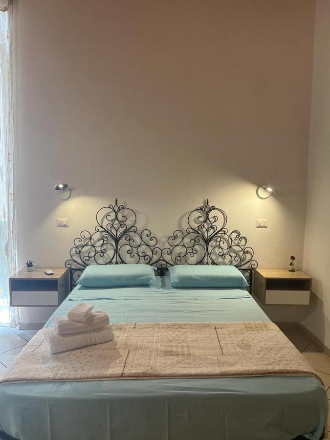 La Casina Nel Centro Tropea Exterior foto